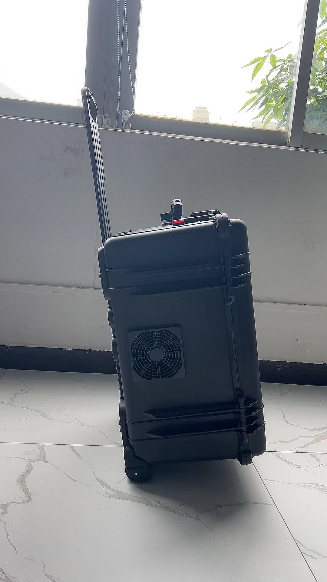 吴忠手拉箱型移动通信干扰器